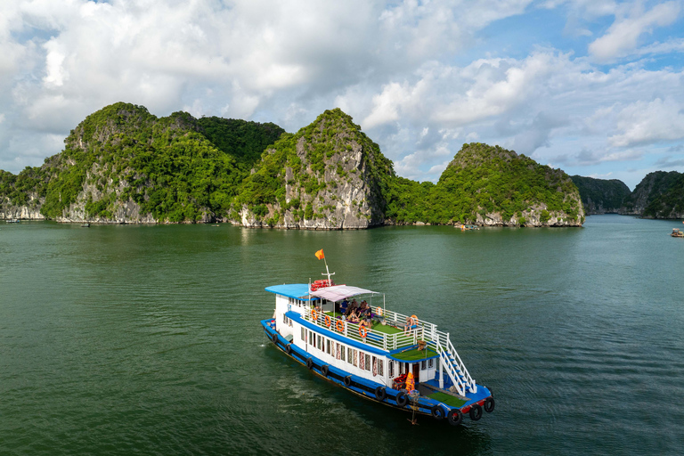 Ninh Binh: 2-Day Cat Ba Island Adventure & Lan Ha Bay Cruise