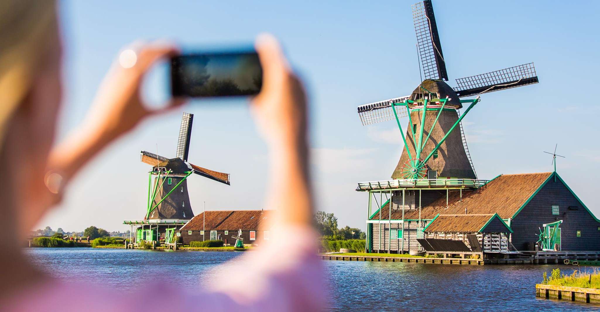 From Amsterdam: Zaanse Schans, Volendam & Marken Guided Tour photo 2