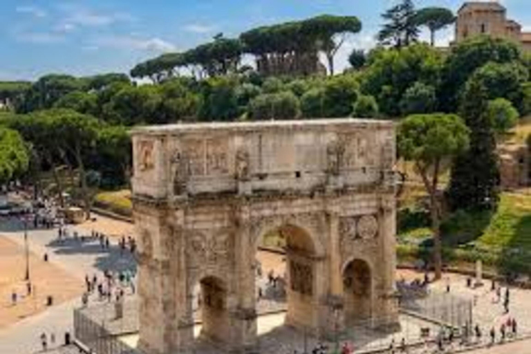 Rome: Private Colosseum Underground & Dungeons Tour