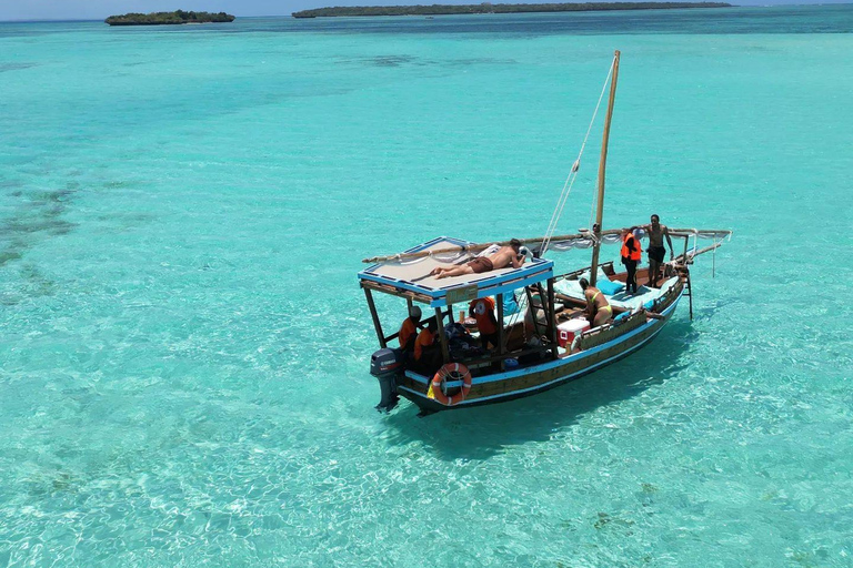 Kizimkazi: Pungume Island Full-Day Tour with Lunch