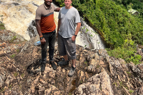 VISITE À LA JOURNÉE DE JINJA ET DES SOURCES DU NIL