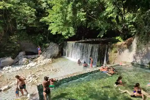 Thessaloniki pozar thermal baths & waterfalls edessa