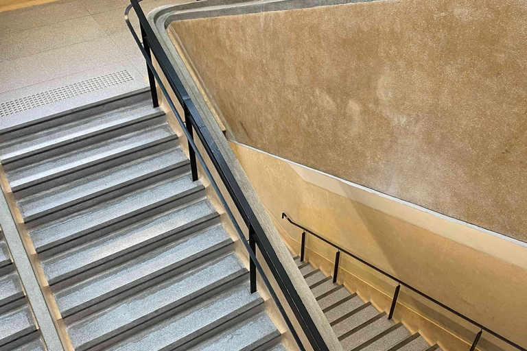 4-Hour Hong Kong Layover Tour