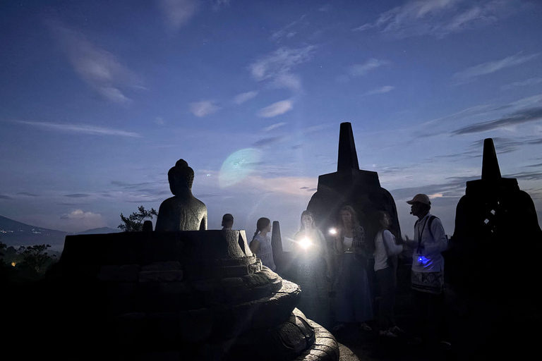 Yogyakarta: Borobudur Full Climb Up Tour With Semarang Drop Borobudur Sunrise