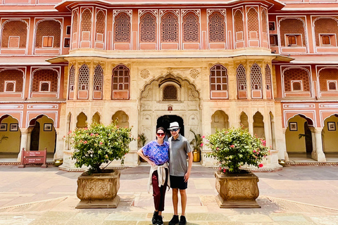 Delhi à Jaipur : Visite privée d&#039;une journée avec guide régionalTour avec tout compris