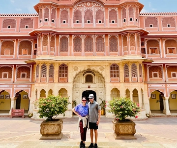 Delhi to Jaipur: Private Day Tour with Local Guide