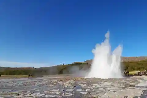 Golden Circle Private Tour with a Local