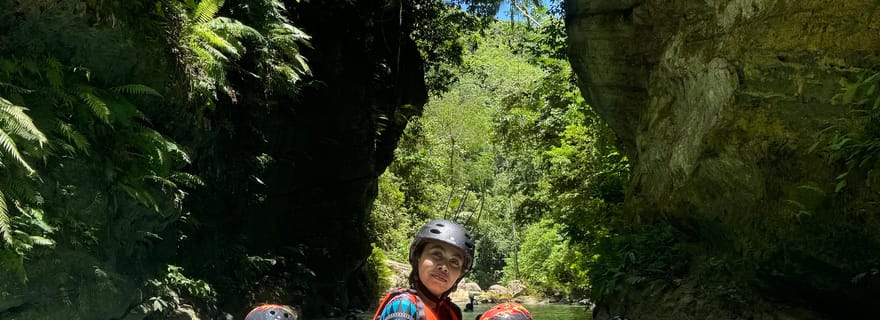 Cebu : excursion en canyoning aux chutes de Kawasan avec entrée directe