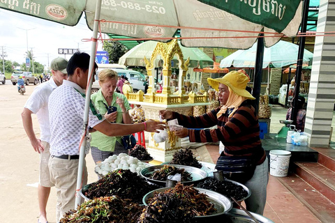 Z Siem Reap do Phnom Penh prywatną taksówką SUV / minivanem