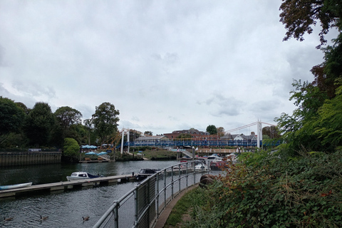 London to Windsor: The Right Royal E-Bike Extravaganza