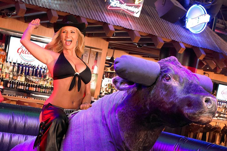 Las Vegas: Country Bar Tour with Party Bus Transportation