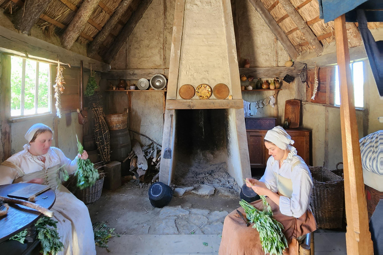 From Boston: Plymouth Private Day Trip with Mayflower II Cruiseport Pickup