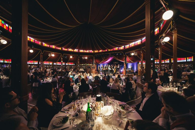 Vienna: Cena spettacolo di Johann StraussCategoria A - Anello