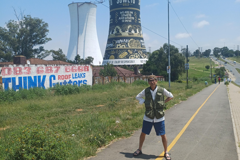 Heldagstur till Johannesburg (Soweto/joburg&amp;Apartheid-museet)