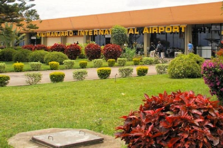 Transfert de l&#039;aéroport du Kilimandjaro à Arusha/Moshi