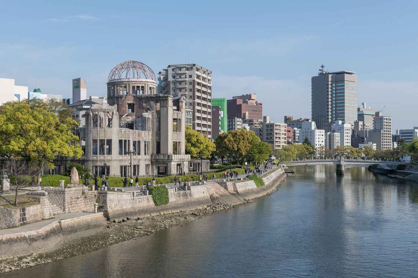 Hiroshima: History and Hidden Gems Tour