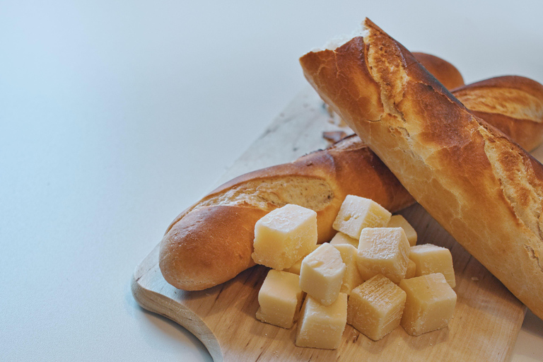 Gothenburg: Swedish Food Tour with Tastings & Guide