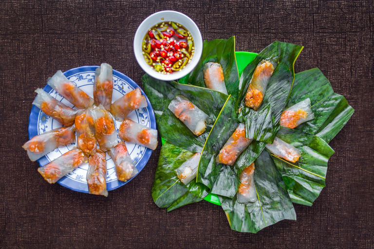 Hue: Night food tour