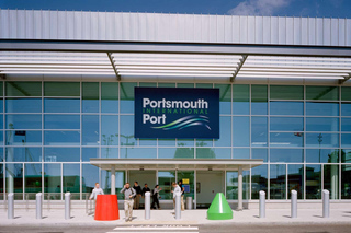 Portsmouth Cruise Port to London Heathrow Airport Transfers