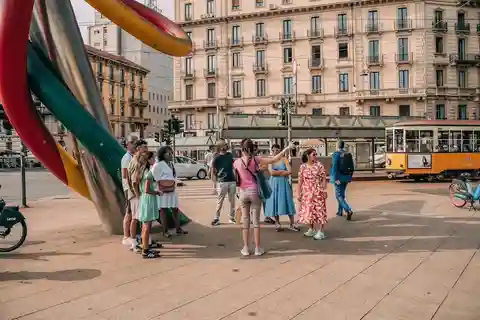 Milan: Best of the Highlights Walking Tour
