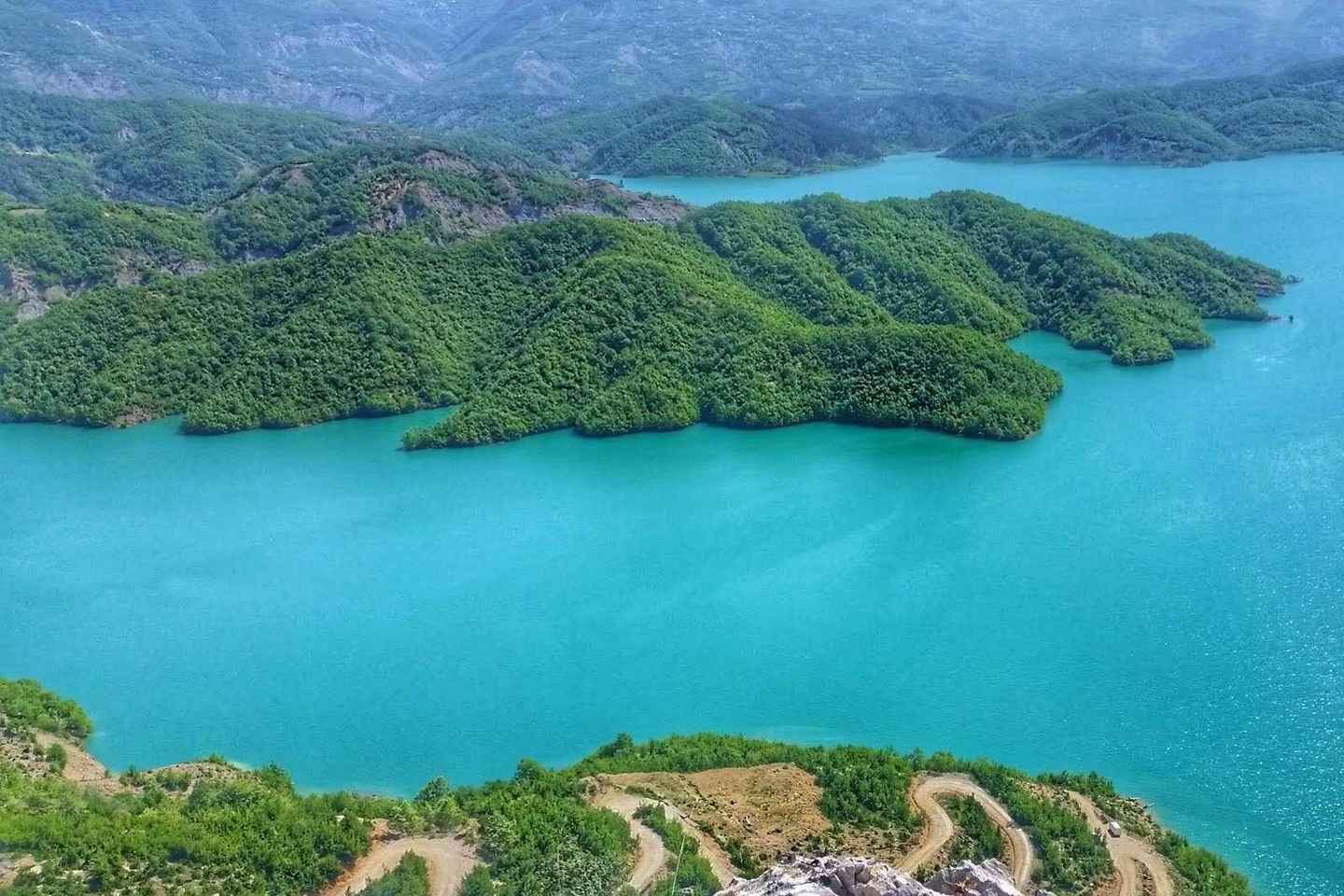 Bovilla Lake, Hiking and Swimming, Private Tour