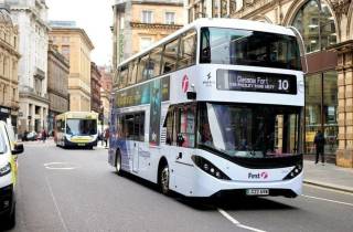 Glasgow: Einfacher Busverkehr zwischen Flughafen und Stadtzentrum