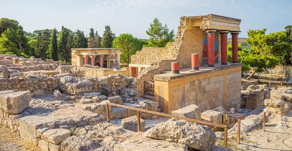 Knossos Palace & Heraklion Archaeological Museum Guided Tour