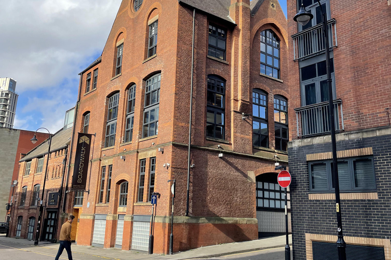 Manchester: Industrial Revolution Walking Tour