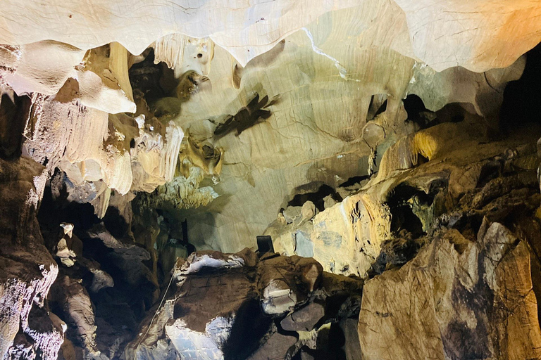 Da Nang: Dong Giang Heaven’s Gate Tour with Lunch