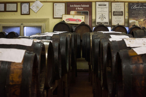 Modena: Balsamic Vinegar Cellar Tour, Tasting & Food Pairing Castelfranco Emilia: Modena Balsamic Vinegar Cellar Visit