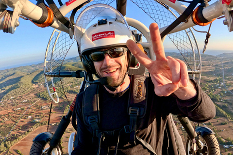 Paseo en Parapente a motor en Ibiza