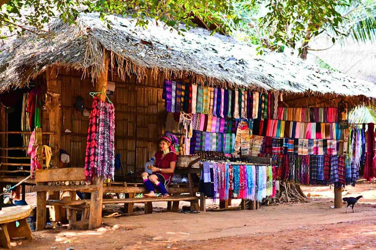 Från Chiang Mai : Vita och blå tempel och Lalita Cafe