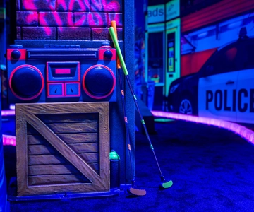 Woop! Glow Golf: Maribor
