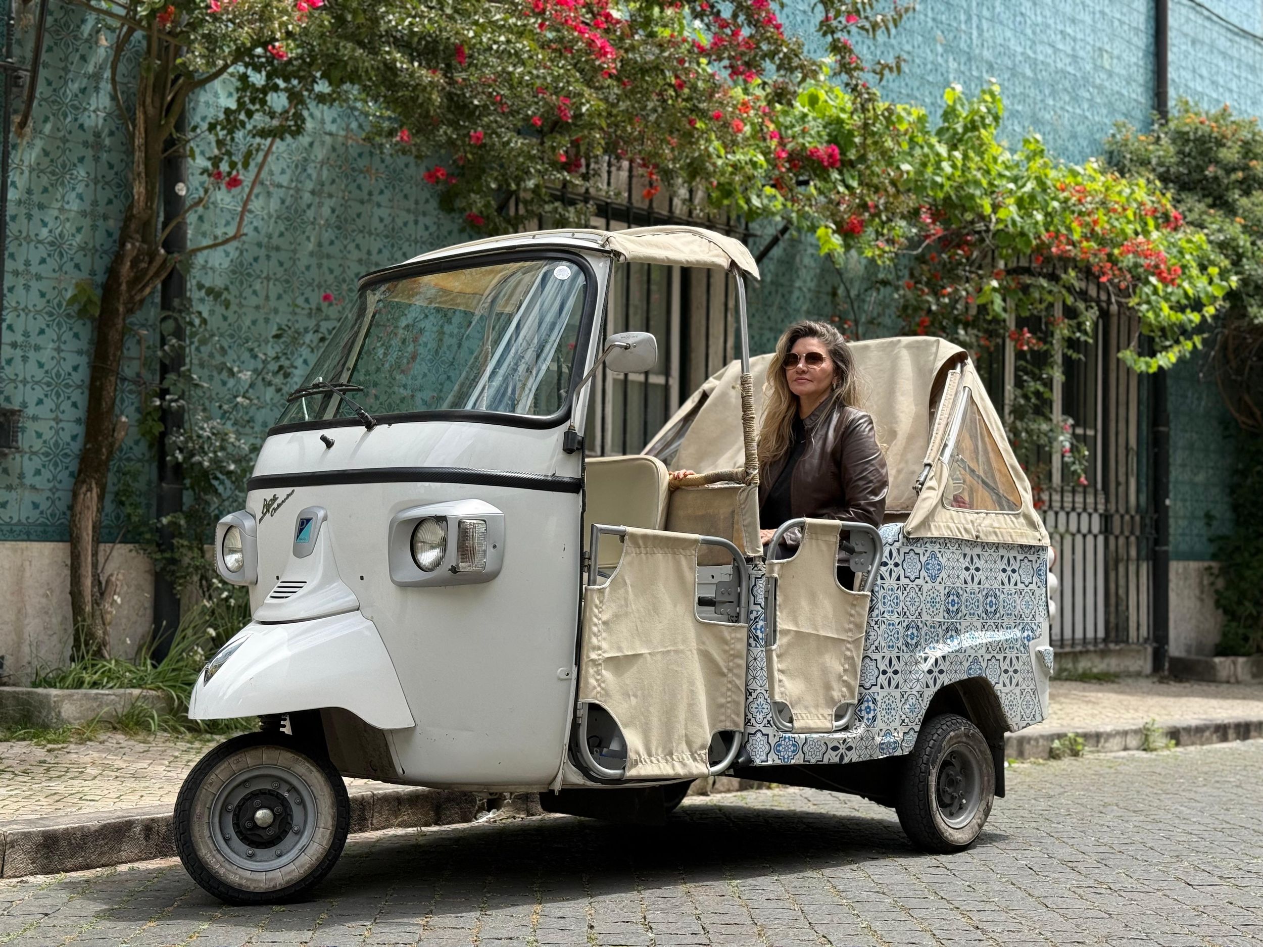 Lissabon: Tuk Tuk mit Abholung vom Hotel und dem Besten der Altstadt