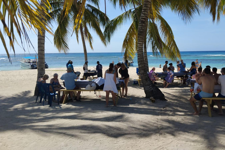 De La Romana: Ilha Saona para os passageiros da Costa CruzeirosVisita a Saona para os passageiros do cruzeiro Costa Pacifica
