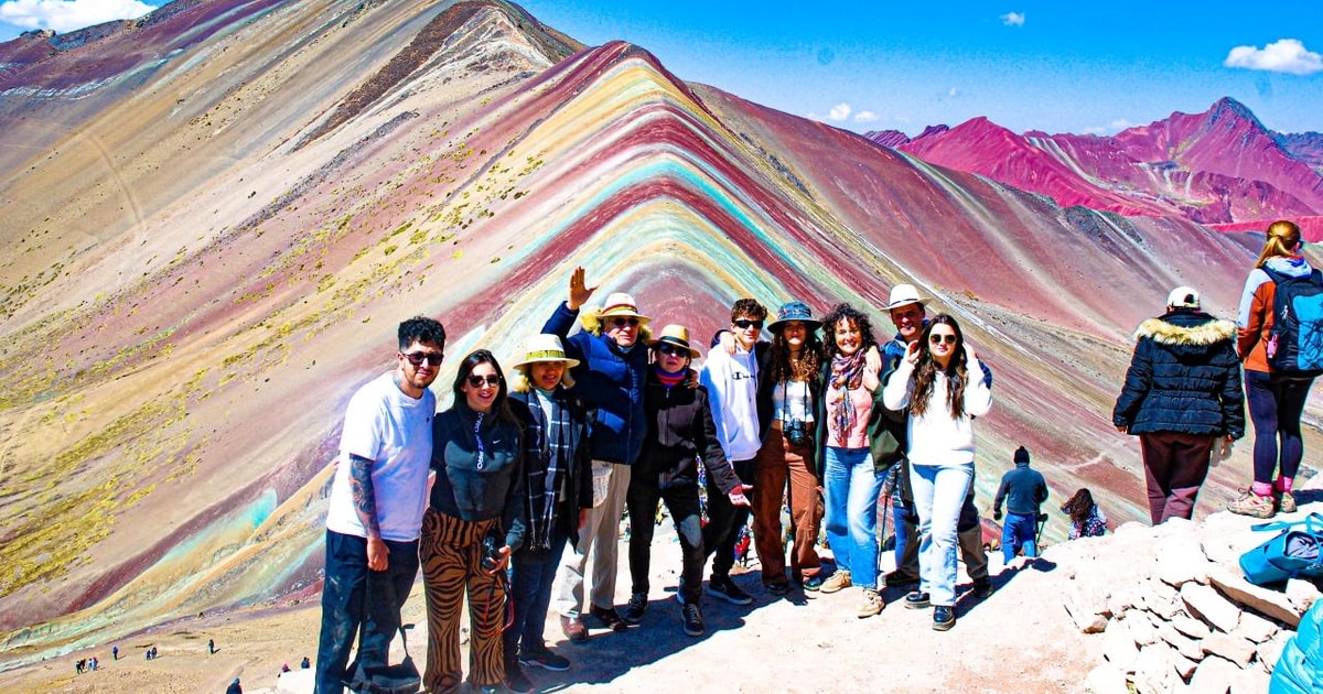 Cusco Dag Regenboog Berg Tour Mas Desayuno Getyourguide