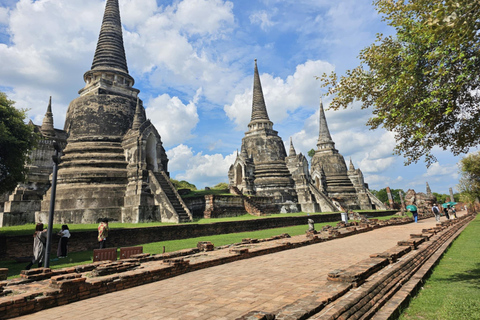 Don Wai Market, Dragon Temple & Ayutthaya Highlights Tour