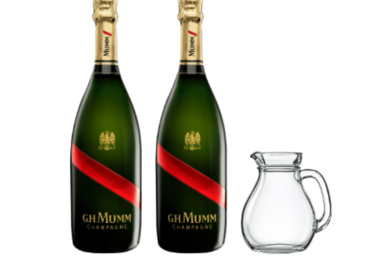 Tokyo Shinjuku: biglietto per il nightclub WARP e VIP (per stranieri)Pacchetto VIP Grand Cordon Duo