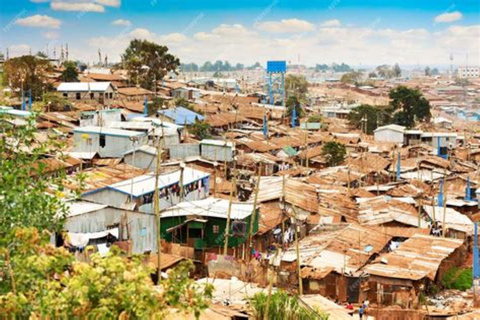 نيروبي: جولة سير على الأقدام بصحبة مرشد في حي كيبيرا الفقير مع خدمة الاستقبال من الفندق