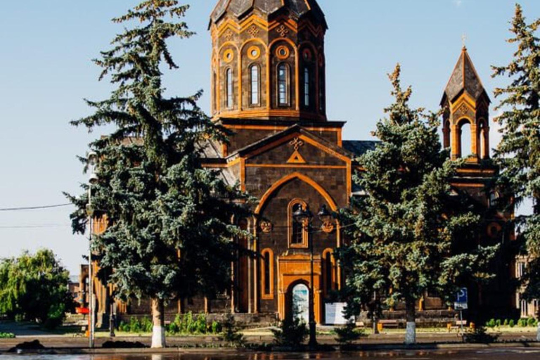 Private Day Trip From Yerevan to Gyumri