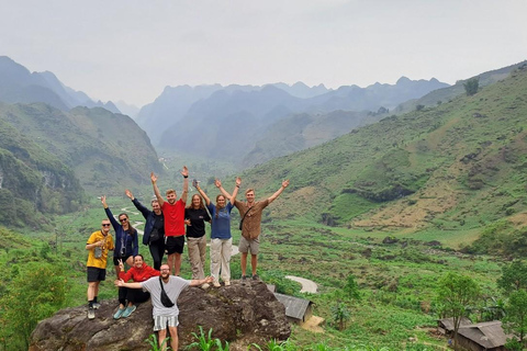 Von Ninh Binh aus: Ha Giang Loop 3Tage 4Nächte mit leichtem Fahrer