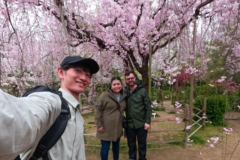 Prywatna wycieczka do Hiroszimy, Miyajimy i Kopuły Bomby AtomowejHiroszima Miyajima i kopuła bomby - prywatna wycieczka