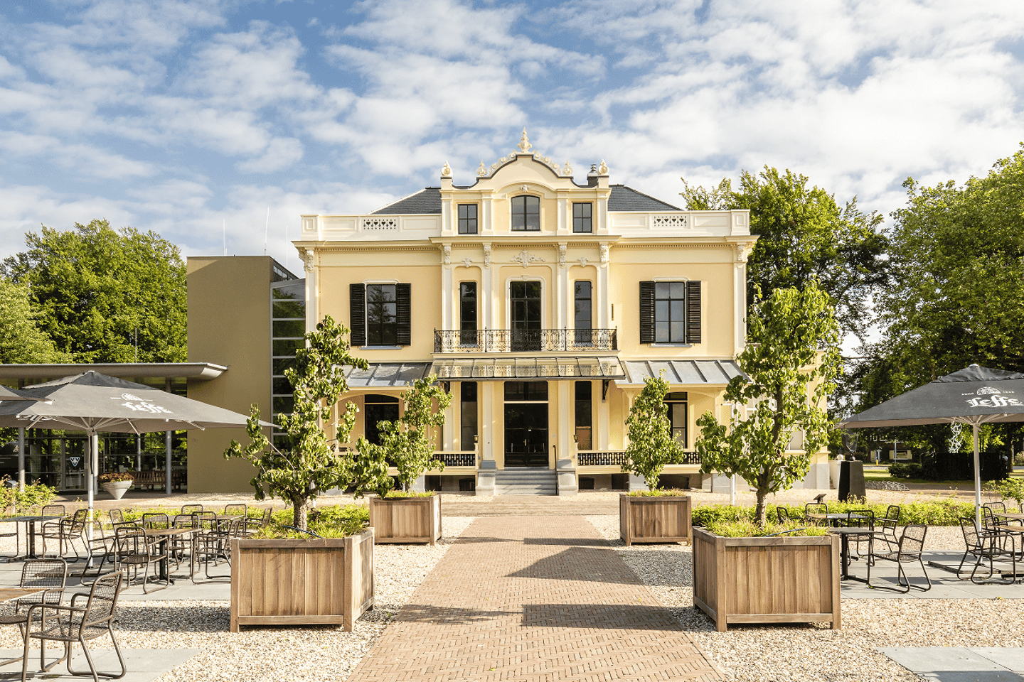 Oosterbeek: Airborne Museum Hartenstein Entry Ticket