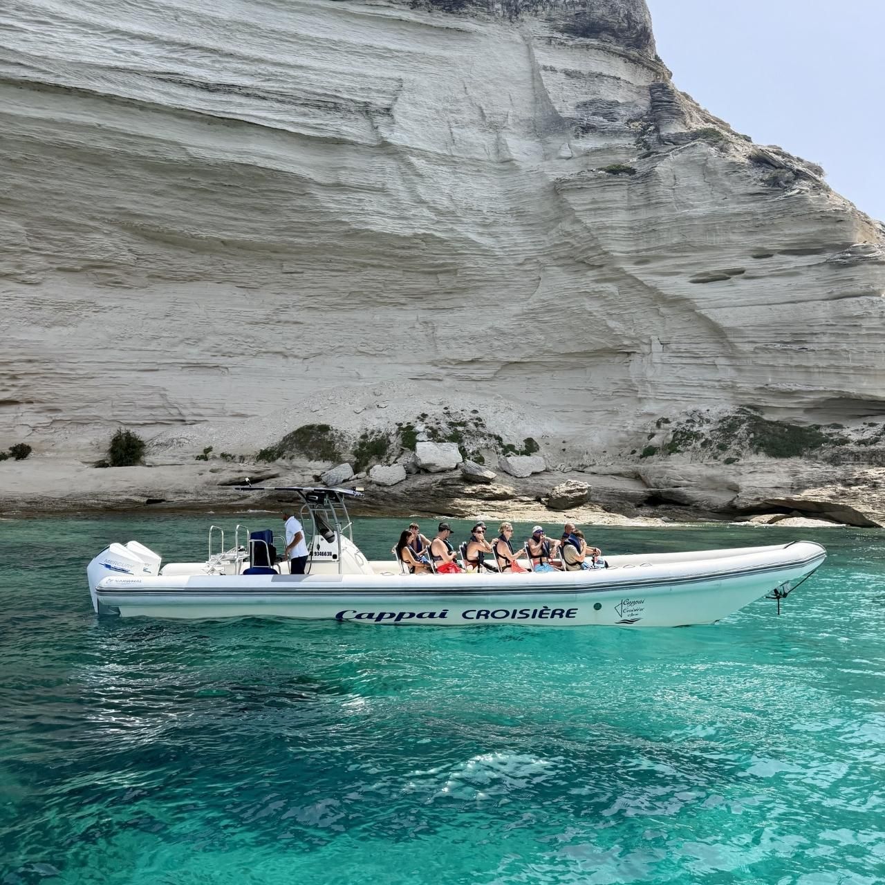 Ajaccio: Bootsfahrt auf dem Meer nach Bonifacio und zu den Lavezzi-Inseln