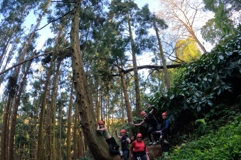 Azores Water Trekking – Moinhos do Félix l S. MiguelAzoren-Wassertrekking – Mühlen von Félix l S. Miguel