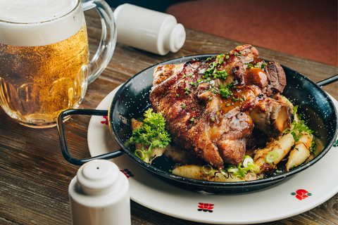 Budapest: BierGarten Experience with dinner and live music Budapest BierGarten Experience with dinner and live music