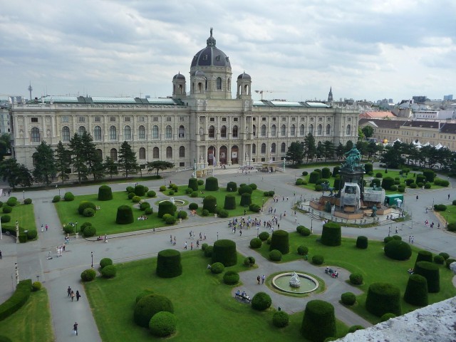 Vienna on foot: Discover the top 10 sights