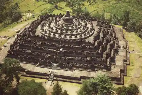 Yogyakarta: Nascer do sol em Borobudur, vulcão Merapi e Prambanan