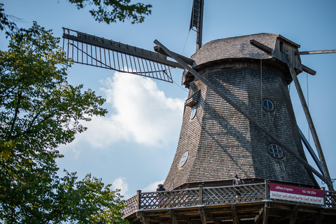 Tuinen en paleizen van Potsdam fietstocht vanuit BerlijnGroepsrondleiding in het Engels