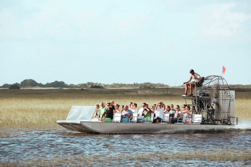  Everglades National Park: Airboat Tour and Wildlife Show 